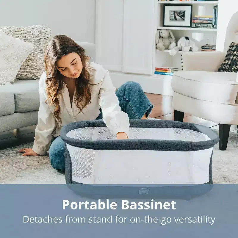 Chicco LullaGlide 3-in-1 Bassinet - Luna: Allows Baby to Rock Gently, Fitted Sheet, Metal Frame