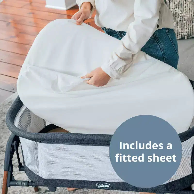 Chicco LullaGlide 3-in-1 Bassinet - Luna: Allows Baby to Rock Gently, Fitted Sheet, Metal Frame