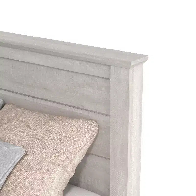 Galano Modern Platform Bed with Slatted Headboard 66.1 W  85.6 D  40.2 H