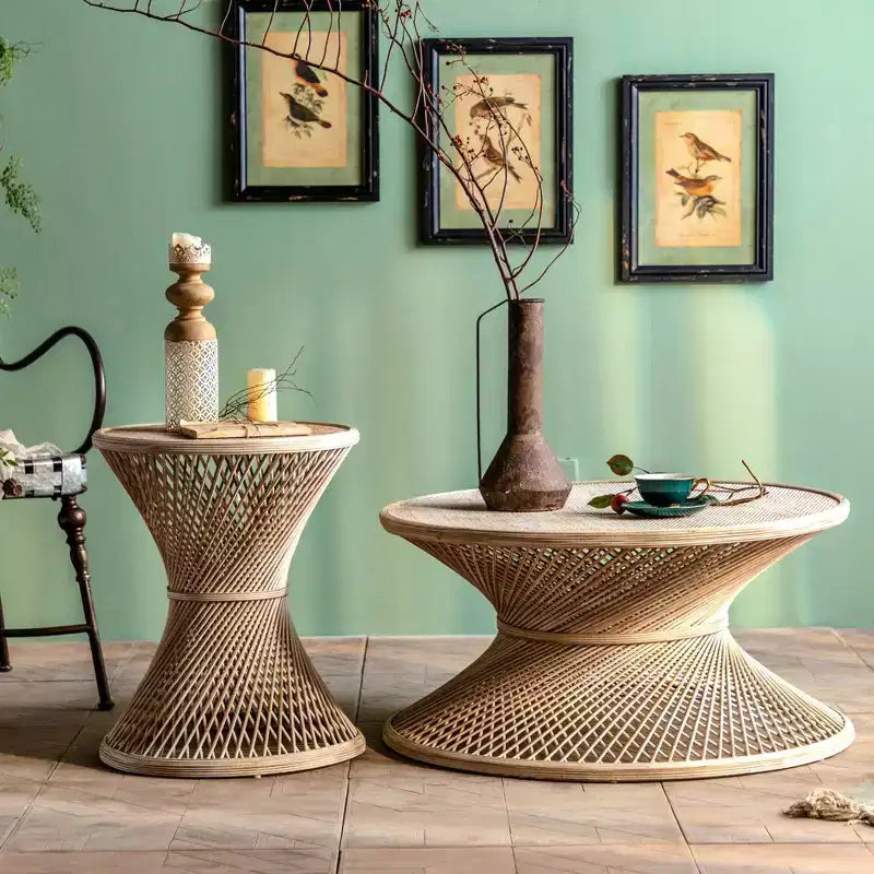 EHMKNP Natural Woven Round Rattan Coffee Table - Single Piece for Apartment Living Room, Rattan End Table for Living Space