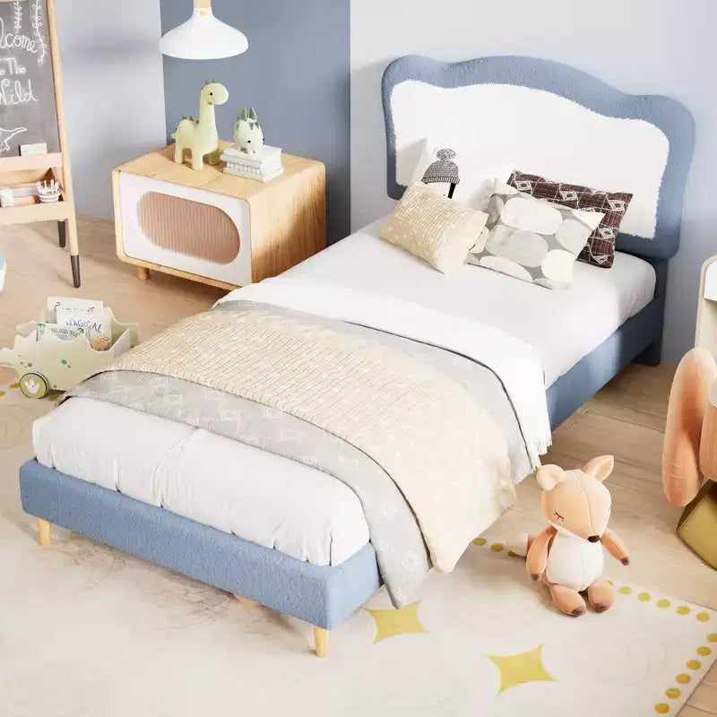 Upholstered Bed Frame for Kids with Scallop Headboard, Cute Velvet Twin Bed for Girls, Boys, Sturdy Platform Bed, No Box Spring Needed, Noise Free